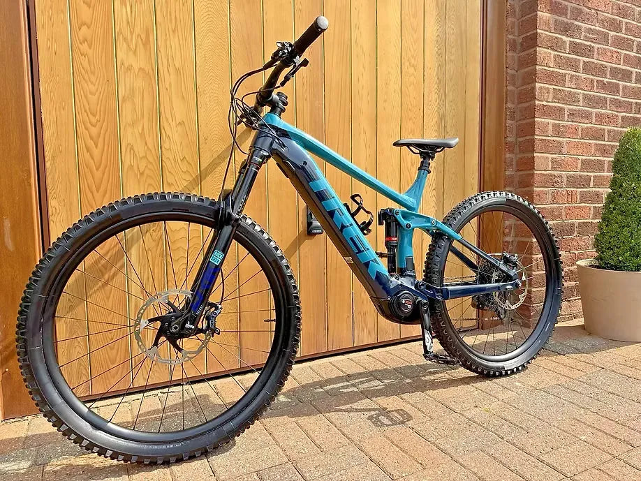 TREK RAIL 9 FULL SUSPENSION ELECTRIC MOUNTAIN EBIKE **LARGE FRAME** 2022