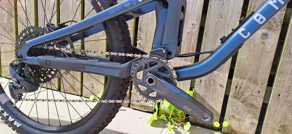 Commencal META SX V5 RACE 2023