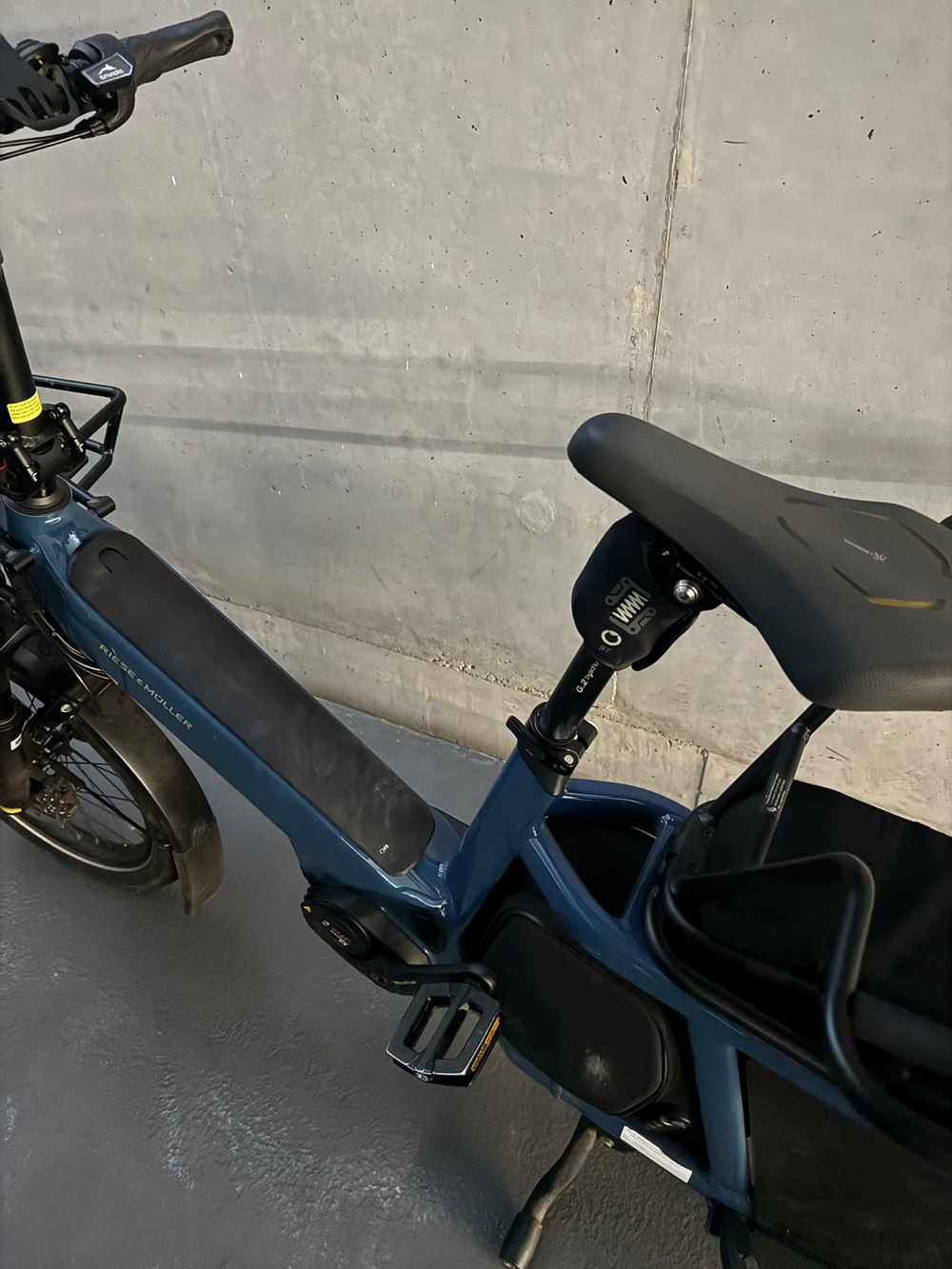 Riese & Muller Multitinker Touring Petrol Black Matt 2025