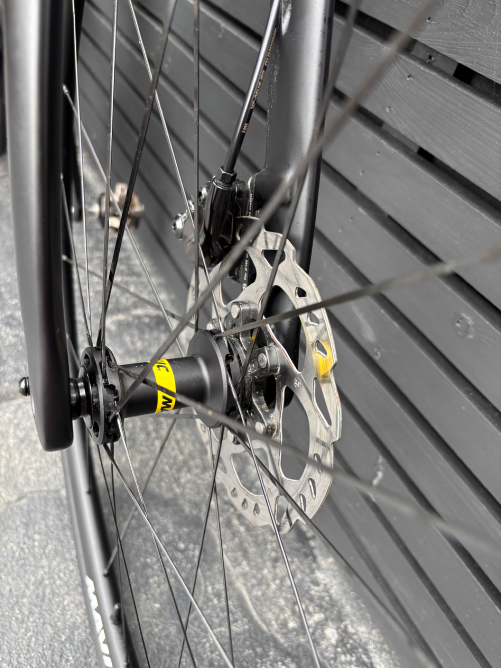 Ribble Endurance 725 Disc - Enthusiast, Shimano 105 Di2 2024