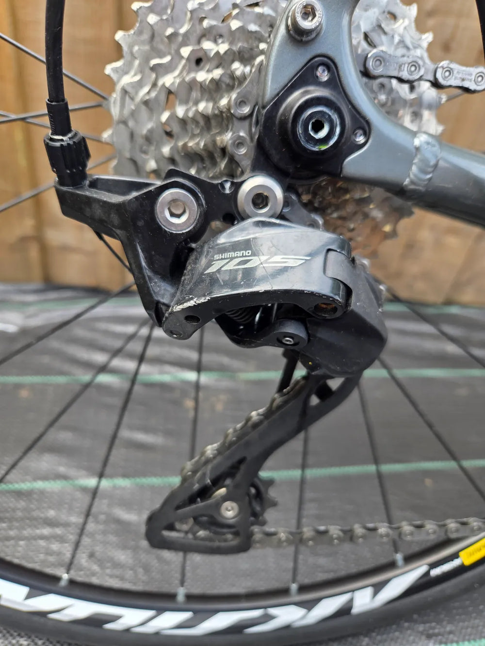 Ribble Endurance AL Disc - Enthusiast, Shimano 105 12-Speed 2023