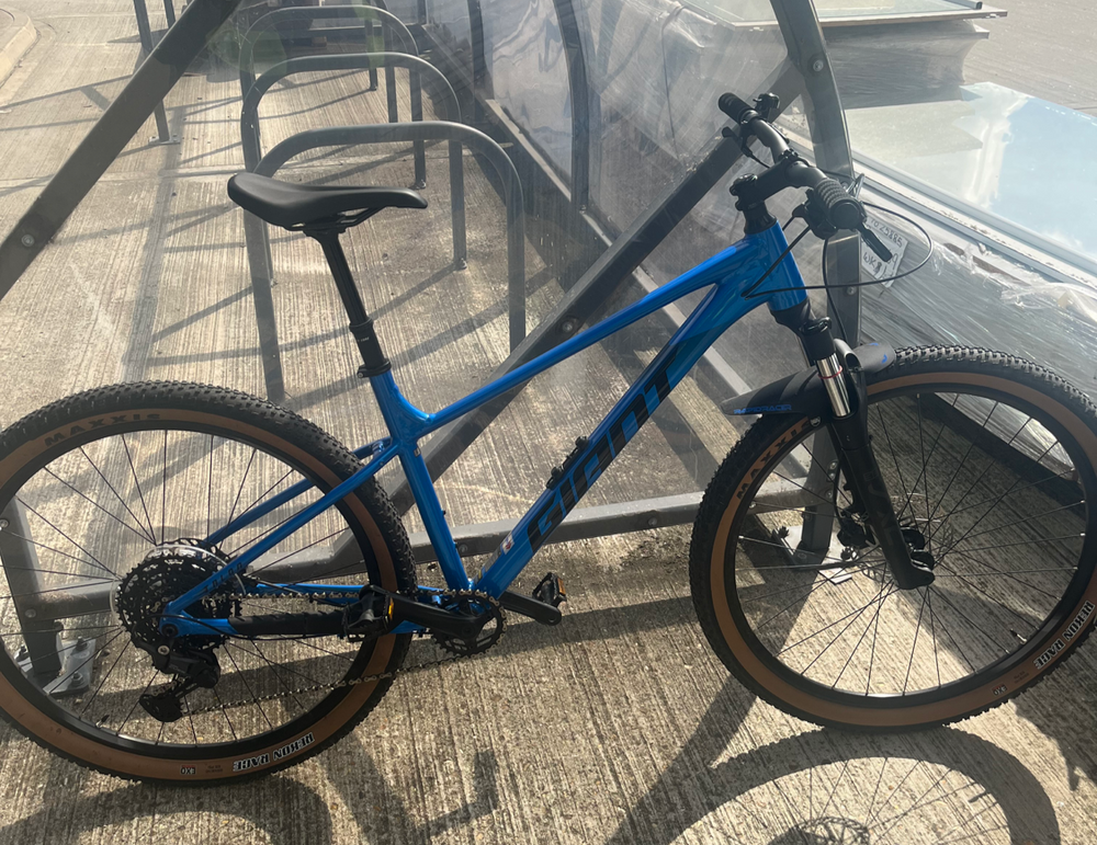 Giant Talon 1 2025