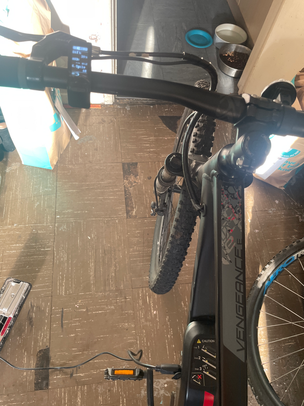 Carrera Vengeance E Mens Electric Mountain Bike Shimano 2.1 2023
