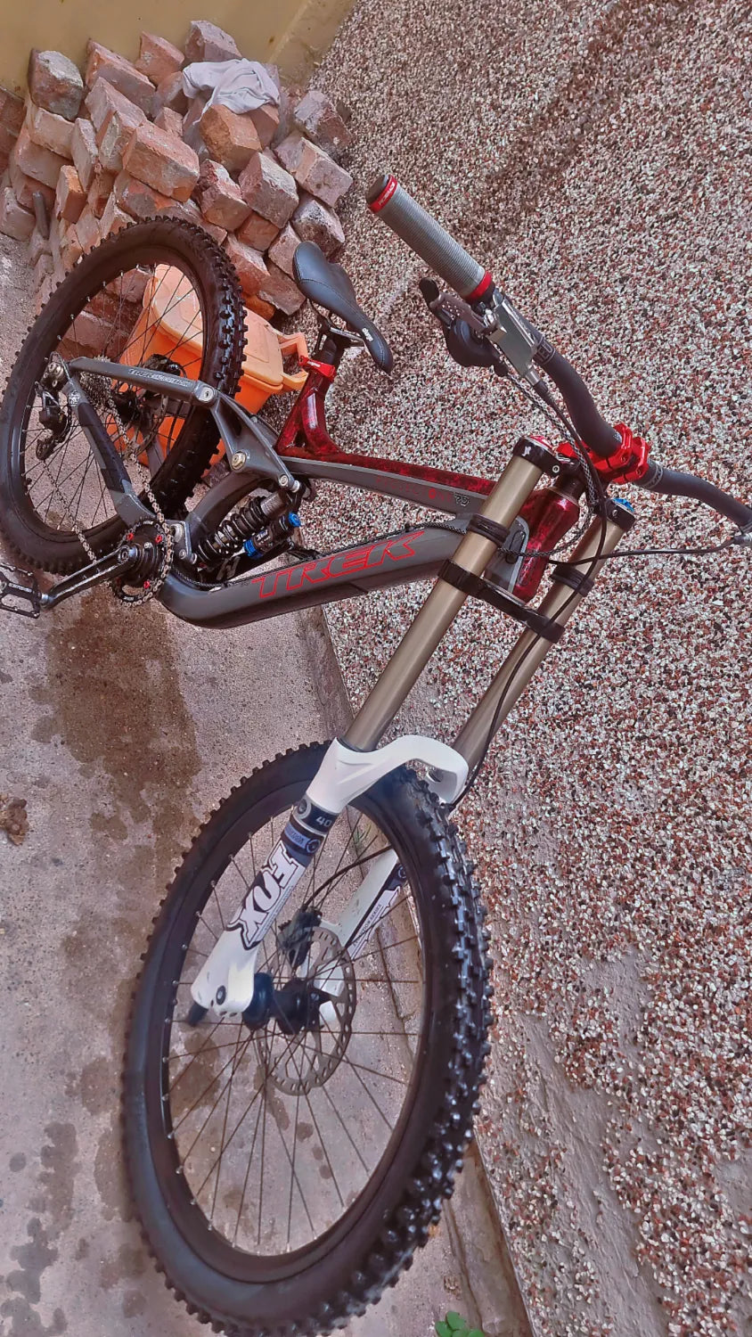 Trek Session 88 DH 2011