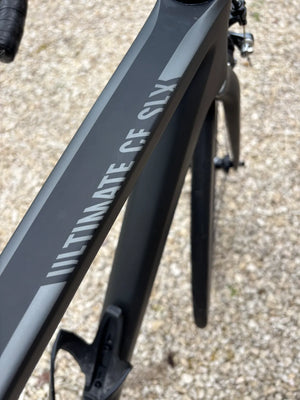 Canyon Ultimate CF SLX 8 Di2 2016
