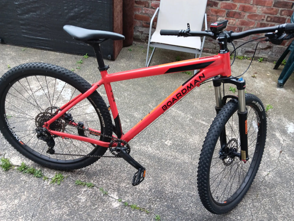 Boardman MHT 8.6 2025