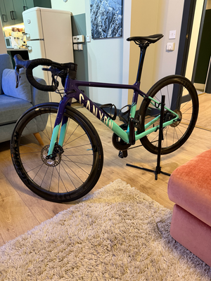 Canyon Ultimate CF SL 8 Disc Di2 2022