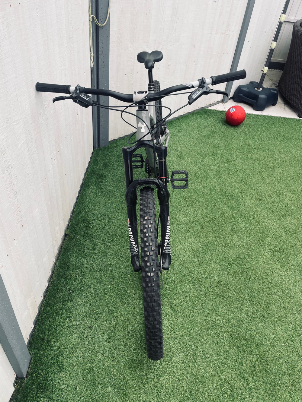 Nukeproof Mega 275 Comp 2019