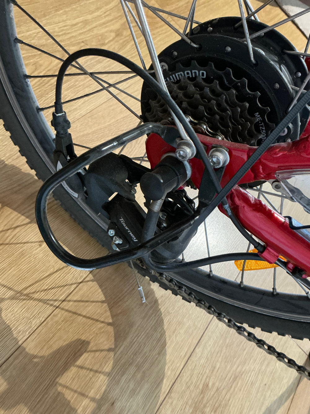 Mirrorstone Cherry Red Sprint 2024