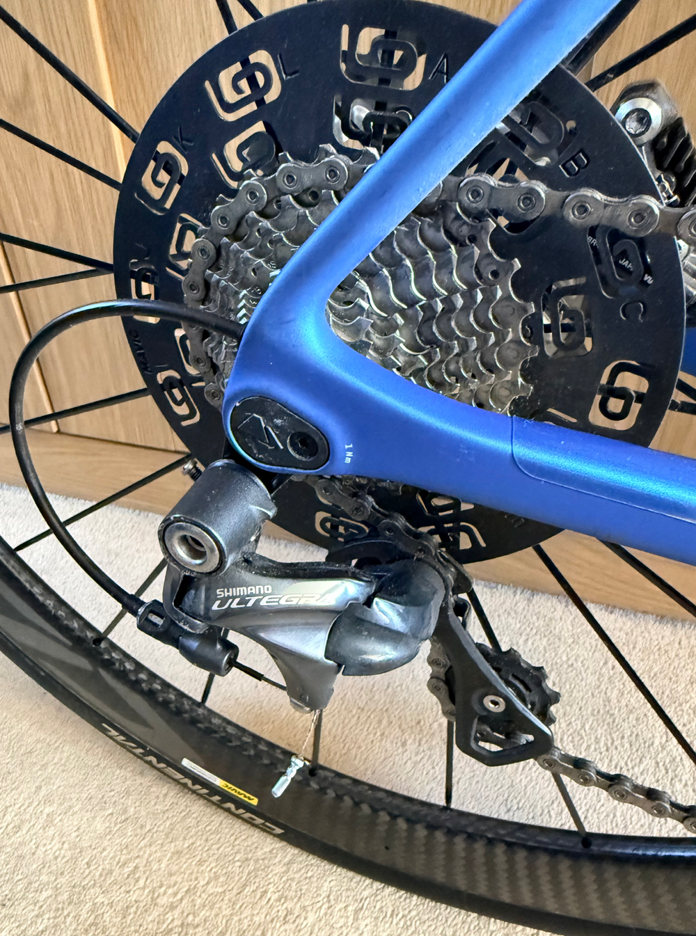 Canyon Ultimate CF SL Disc 8.0 2017