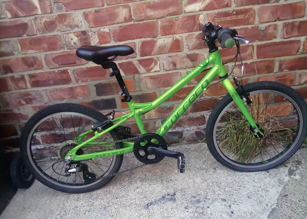 Carrera Abyss Junior Hybrid Bike (Limited Edition) 2022
