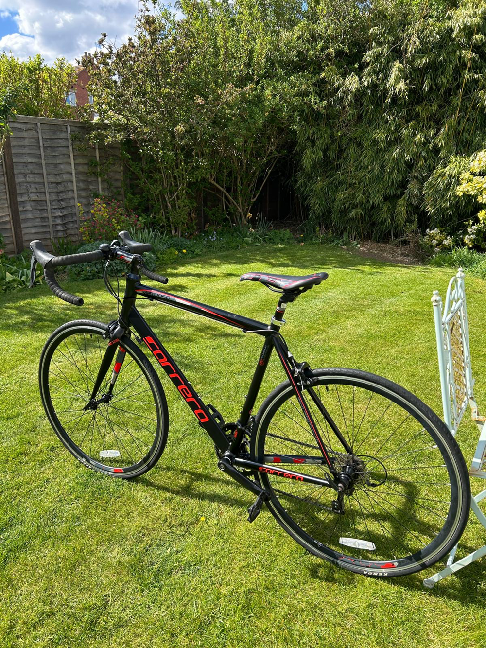 Carrera Vanquish Mens Road Bike 2020