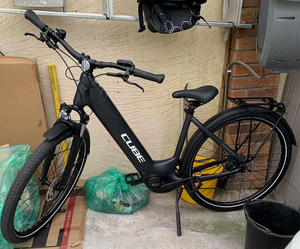 Cube Touring Hybrid 2015