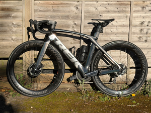 Trek Madone SLR 9 Gen 6 2021