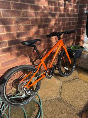 Boardman JNR Hybrid Bike
