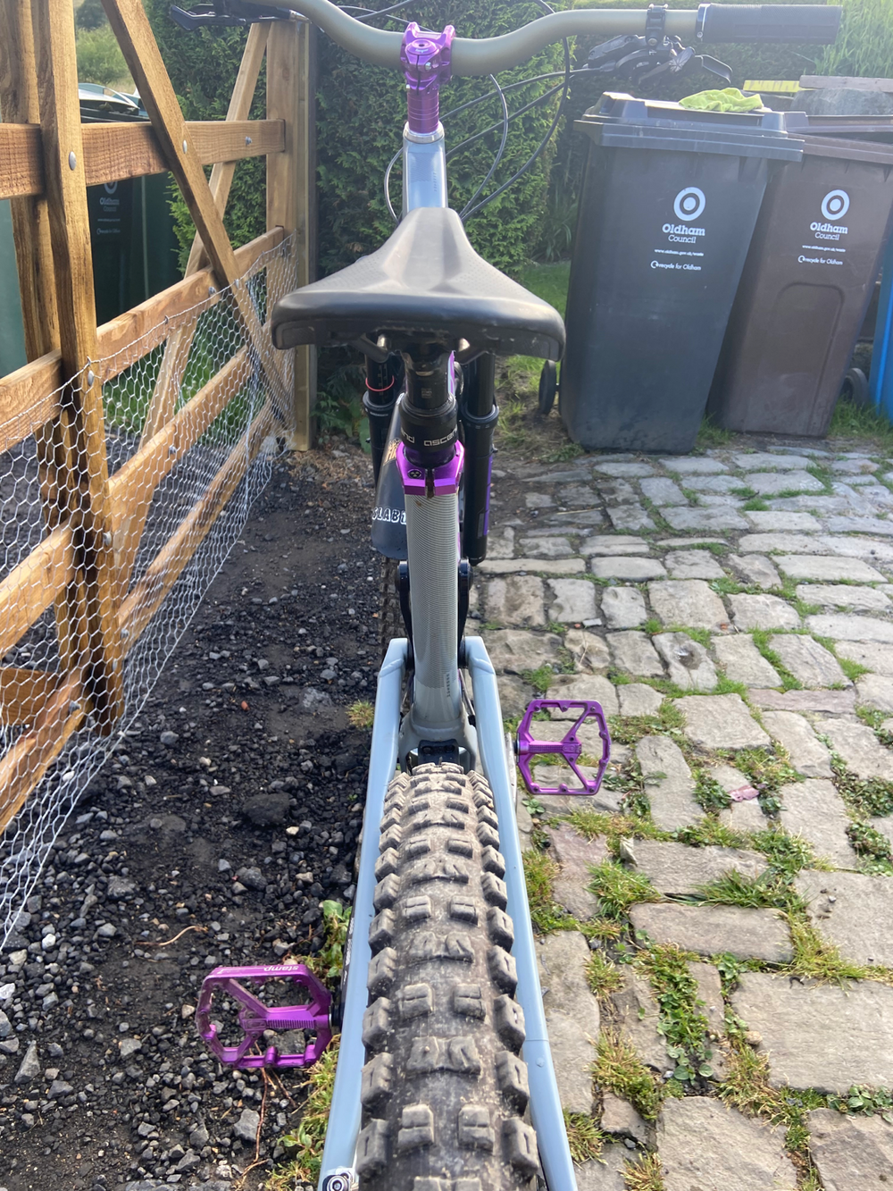 Santa Cruz Bronson R / Carbon C / MX 2022