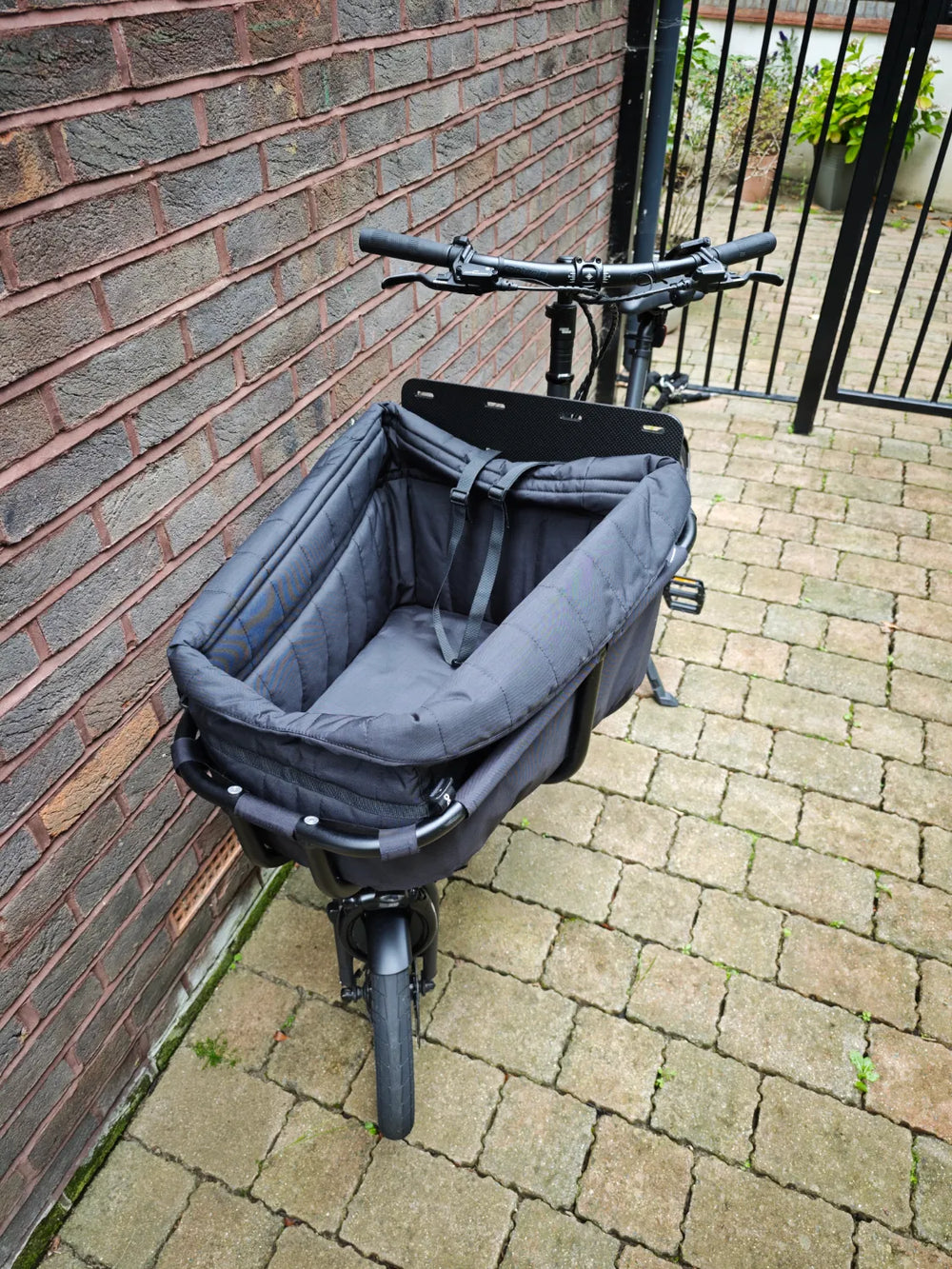 Yoonit Mini Cargo Bike Electric Gates Belt Drive 2025