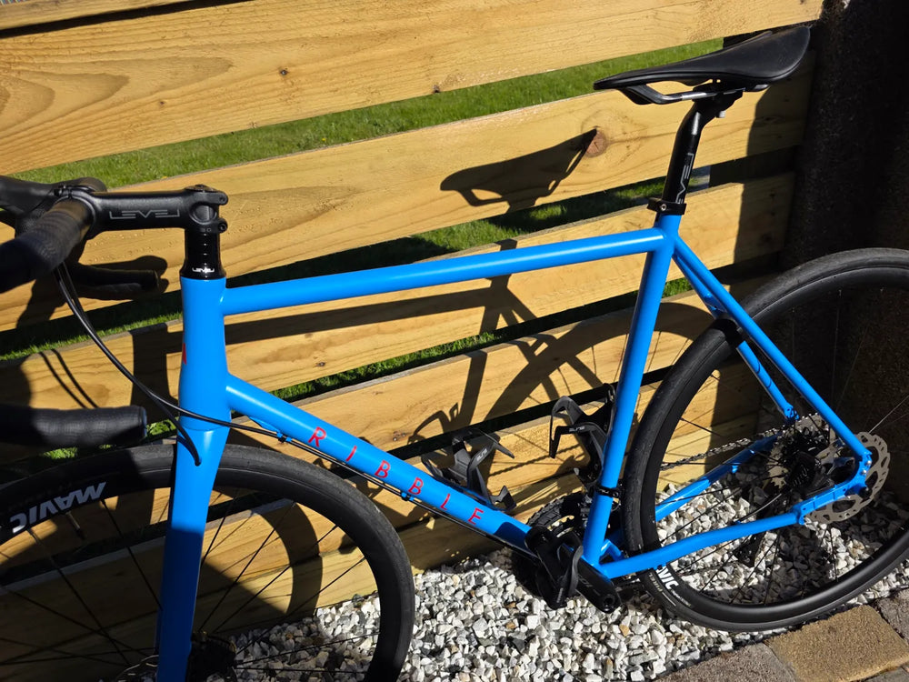 Ribble Endurance 725 Disc - Pro, Shimano Ultegra Di2 2025