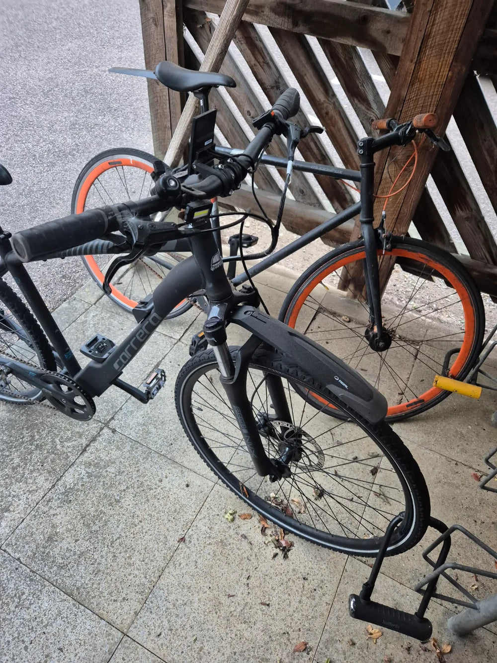 Carrera Crossfire E Mens Electric Hybrid Bike 2.0 Carrera electric hybrid  2018