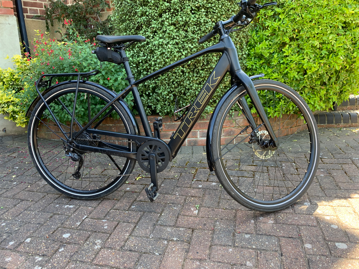 Trek FX+2 2023