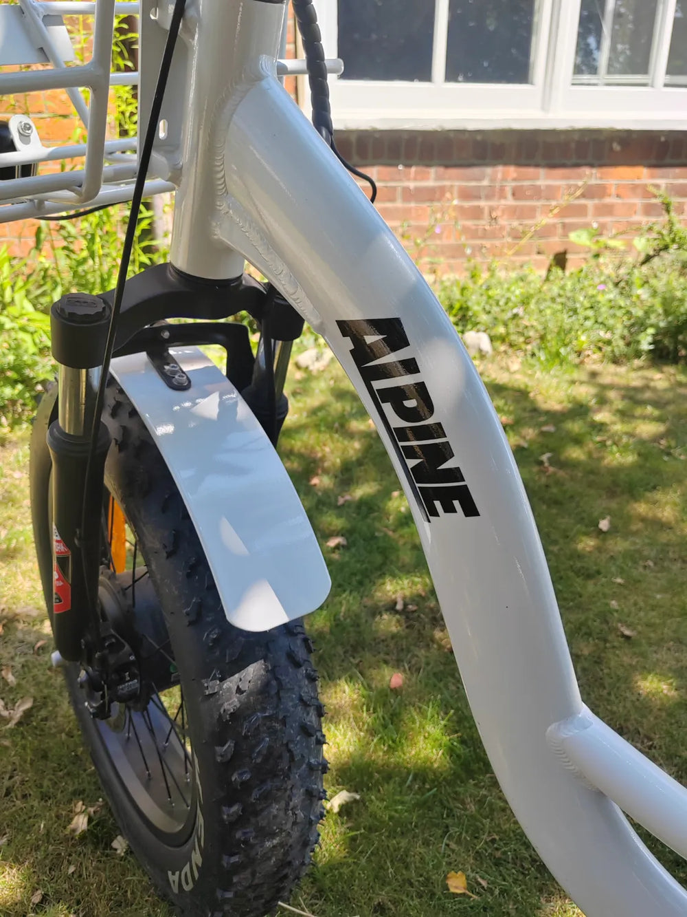Alpine Explorer 2023