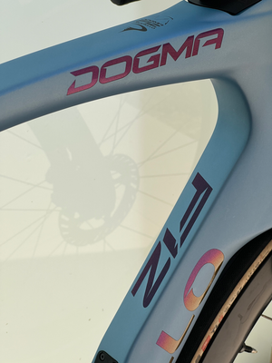 Pinarello Dogma F12 Dura Ace Di2 Disc 2022