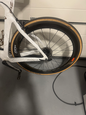 Pinarello Dogma F12 Dura Ace Di2 Disc 2019
