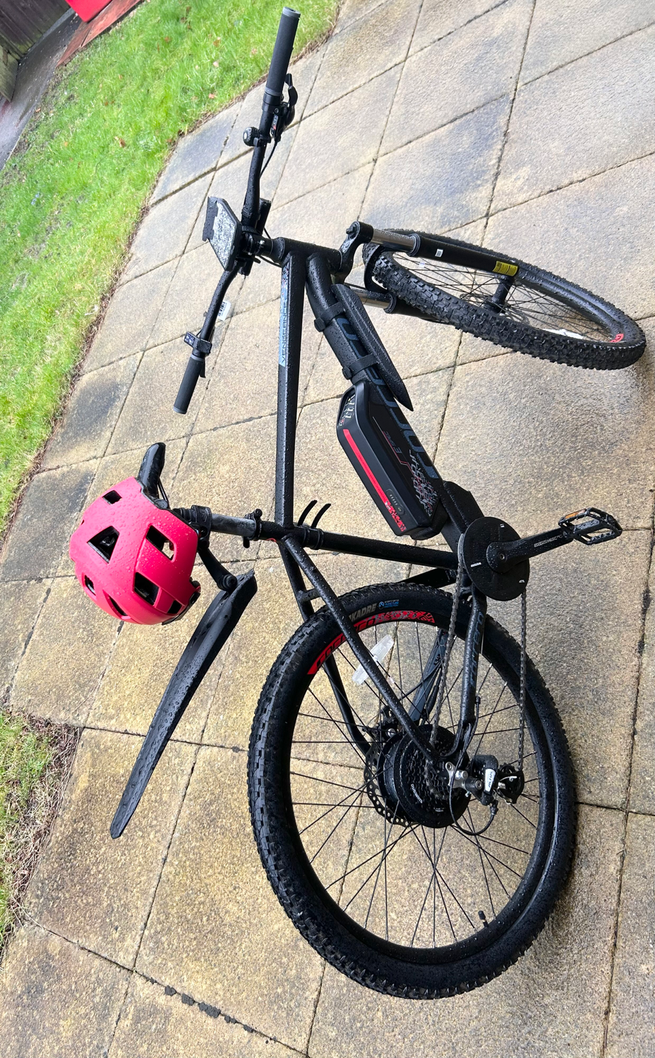 Carrera Vengeance E Mens Electric Mountain Bike 2.1 2023