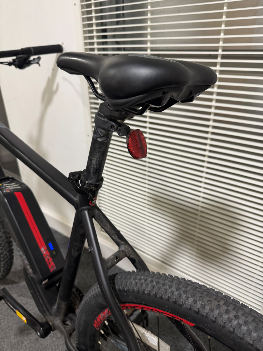 Carrera Vengeance-E Pro 2025