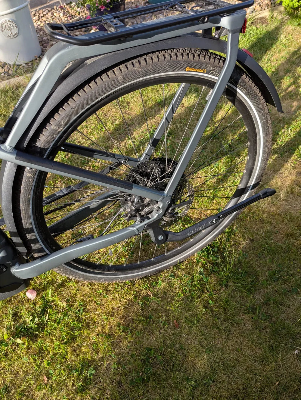 CUBE Kathmandu Hybrid Pro 625 2021