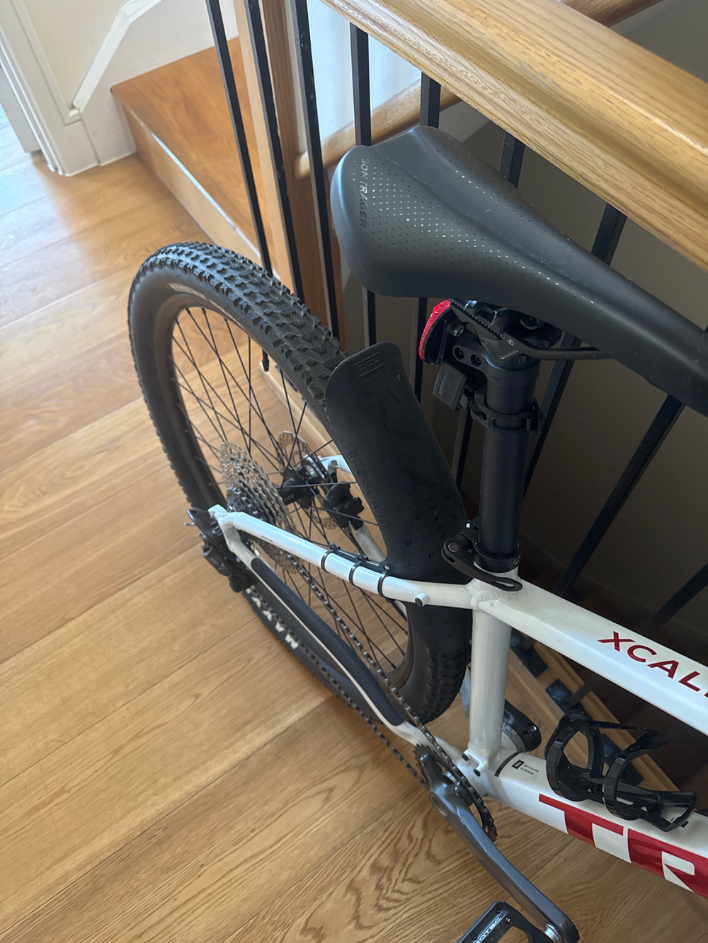 Trek X-Caliber 8 2023