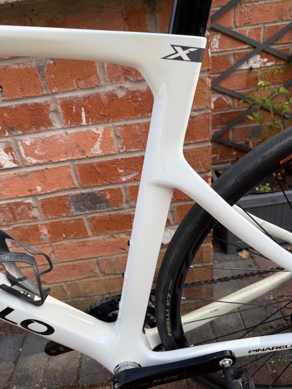 Pinarello X1 With 105 12 Speed and Shimano Wheels 2026