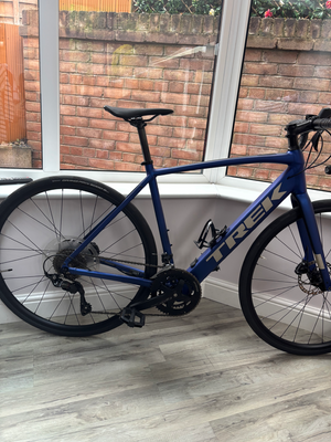 Trek Domane+ AL 5 E 2025