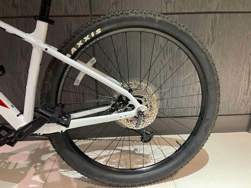 Trek X-Caliber 8 2023