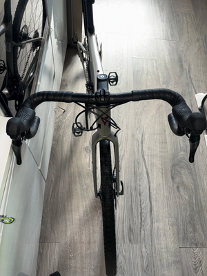 Giant Revolt Advanced 2 Gravel Road 2024