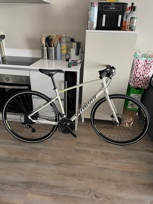 Specialized Sirrus 2.0 2022