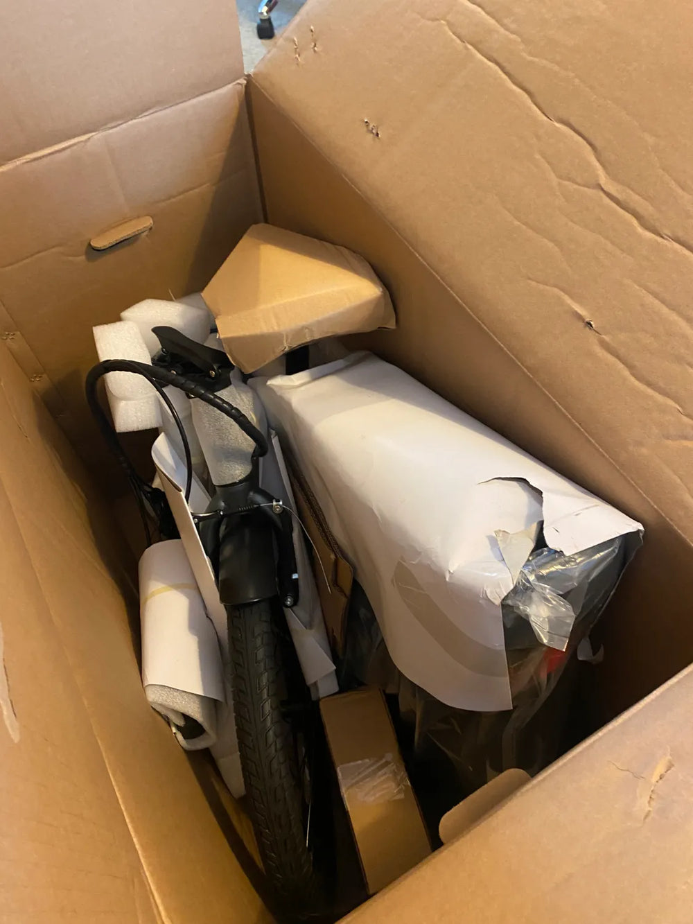 Falcon Compact Folding Commuter - 10Ah 2025