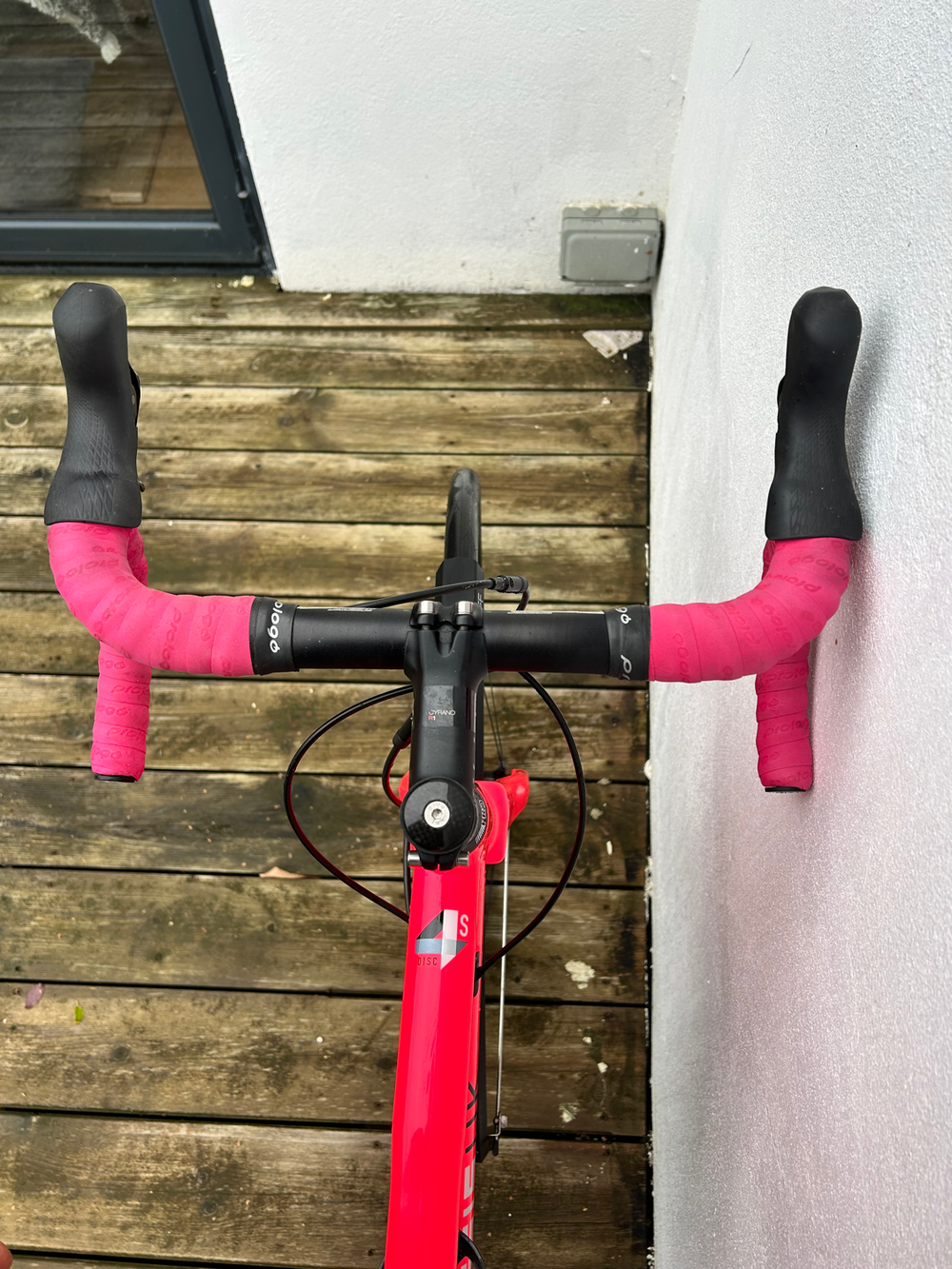 Kinesis Racelight 4S Disc complete road bike 2021