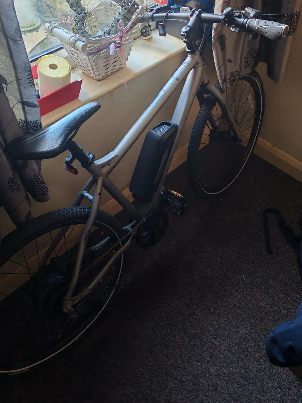 Carrera Subway E Mens Electric Hybrid Bike 2.0 2021