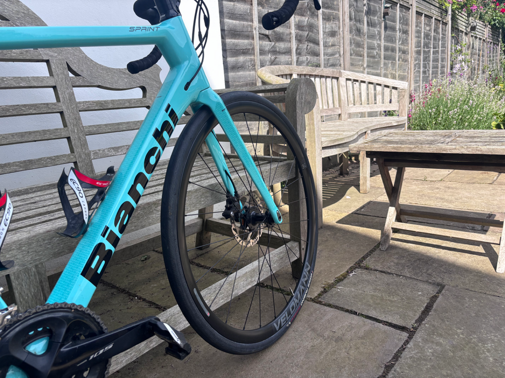 Bianchi Sprint - 105 Di2 2022