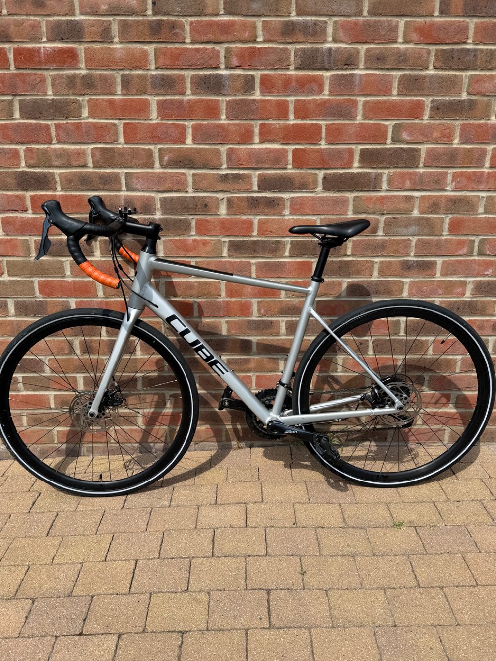 Cube Attain Pro Road 2025