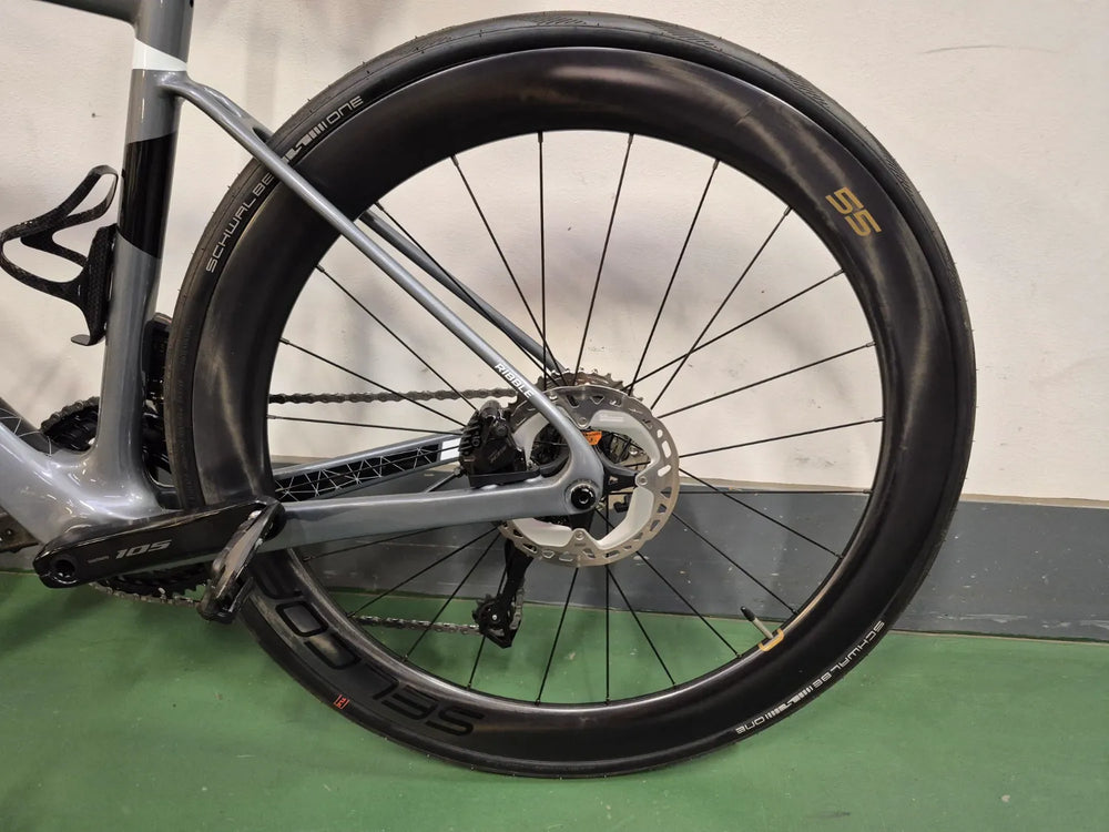 Ribble R872 Disc - Pro - Shimano 105 Di2 2023