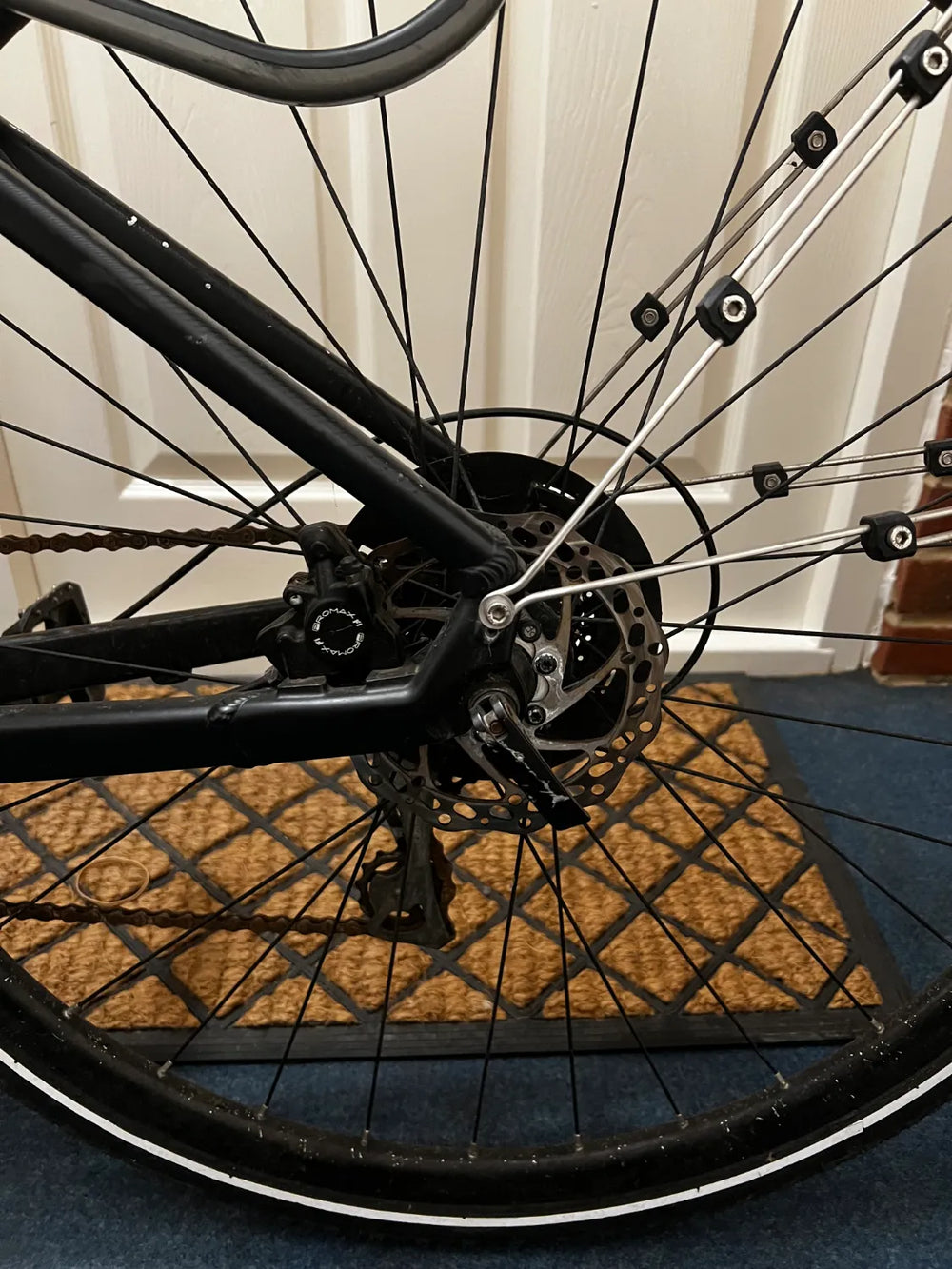 Specialized Sirrus 2.0 700c Hybrid 2025