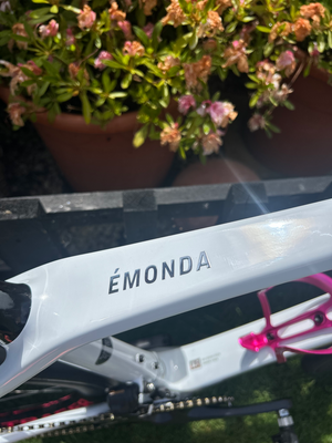 Trek Emonda SL 7 Ultegra Di2 Disc 2023