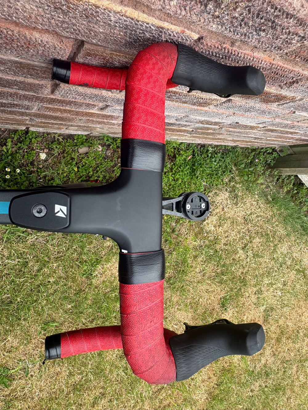 Boardman SLR 8 9 Carbon 2025
