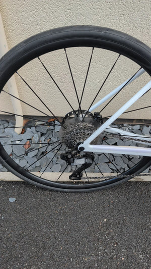 Canyon Ultimate CF 7 Di2 2025