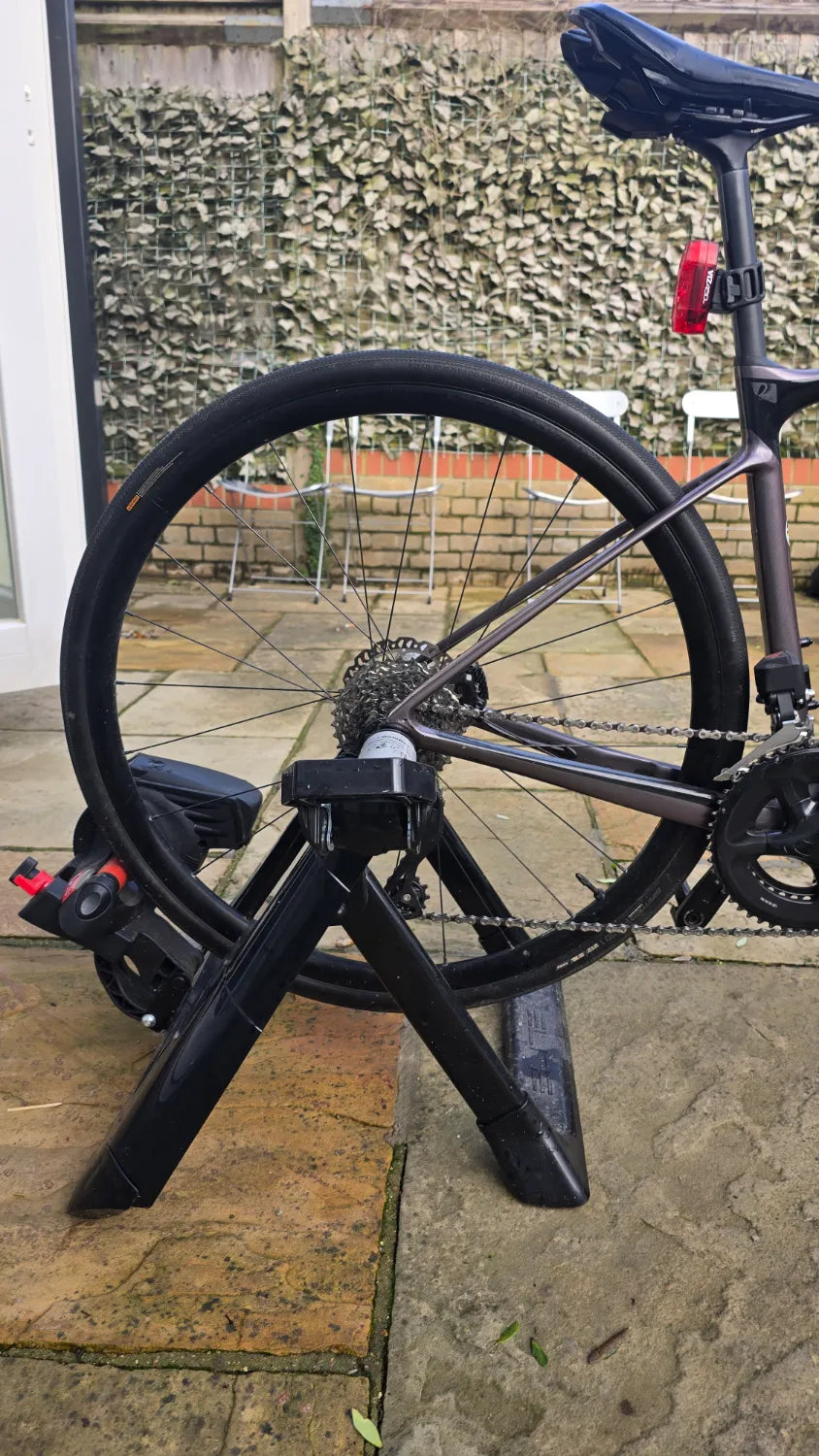 Giant Defy - Advanced 1 2023