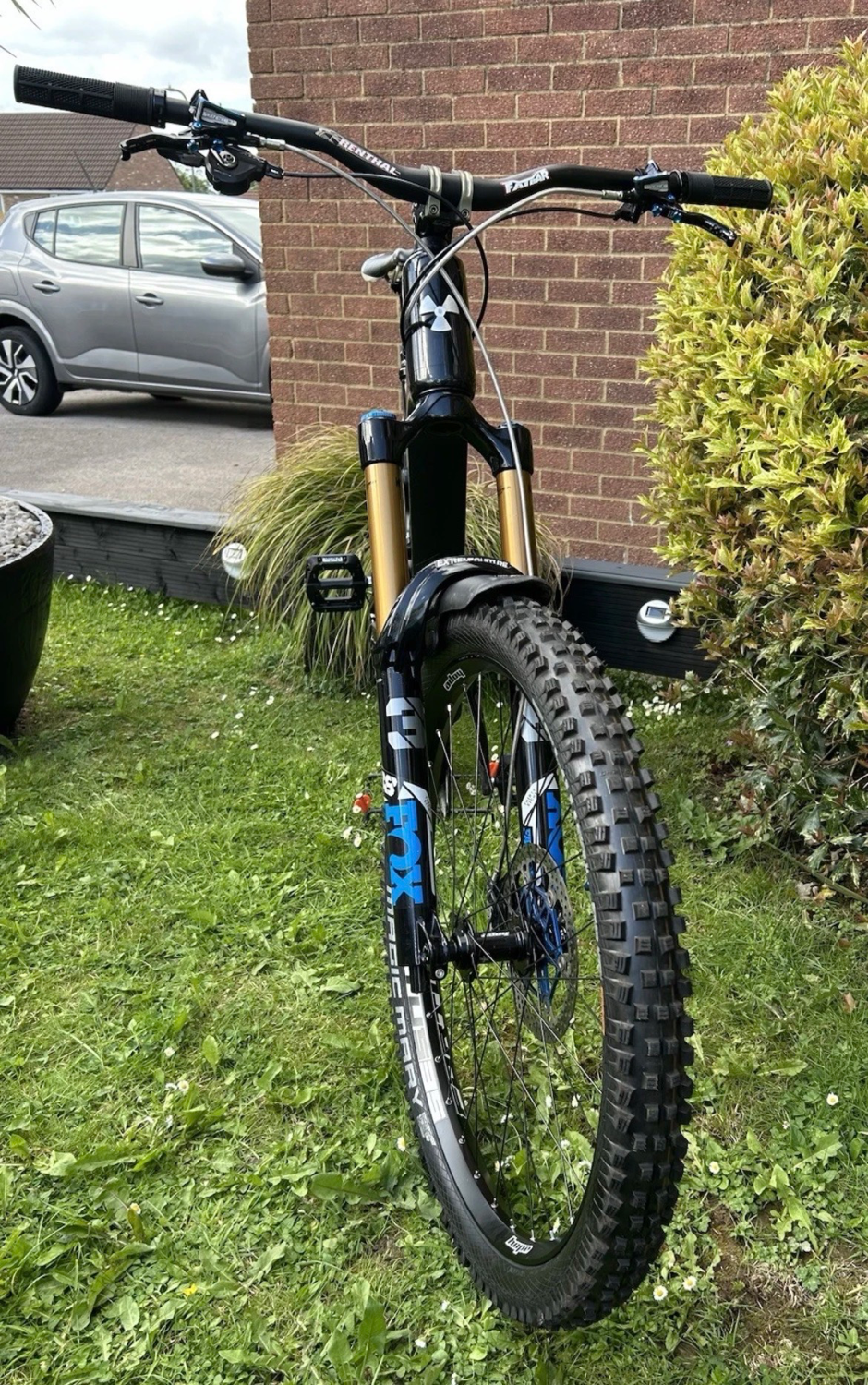 Nukeproof Mega 275 Carbon Frame 2024