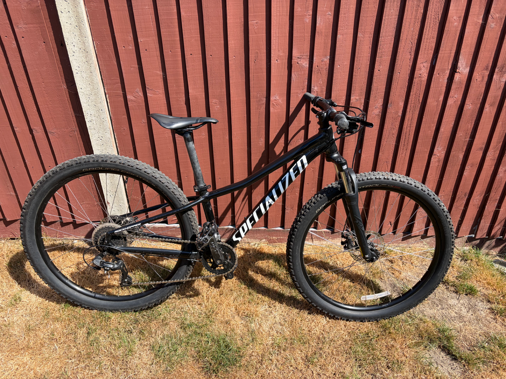 Specialized Rockhopper 27.5 2021