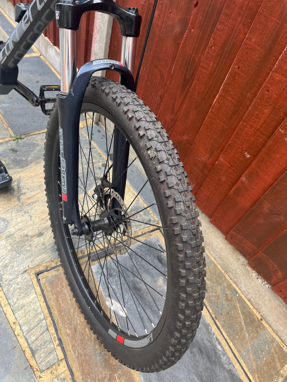 Carrera Vengeance-E Pro 2022